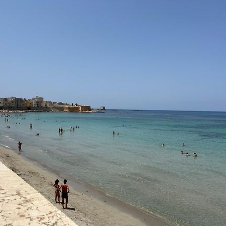 Апартаменти Galli Beach House Sicily Трапані Екстер'єр фото